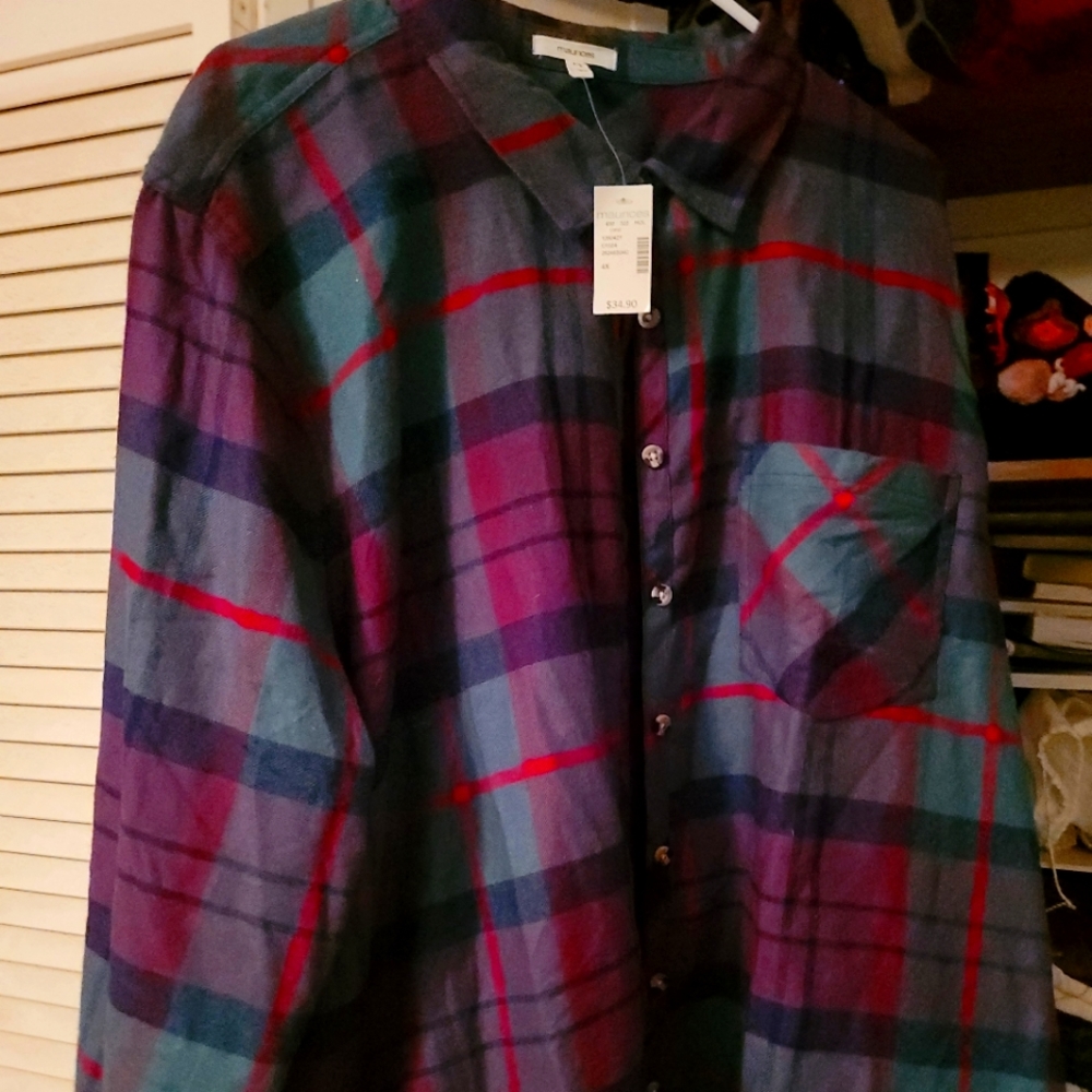 Plaid flannel shirt. 4x New